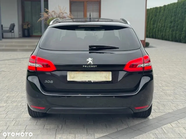 Peugeot 308 - 6