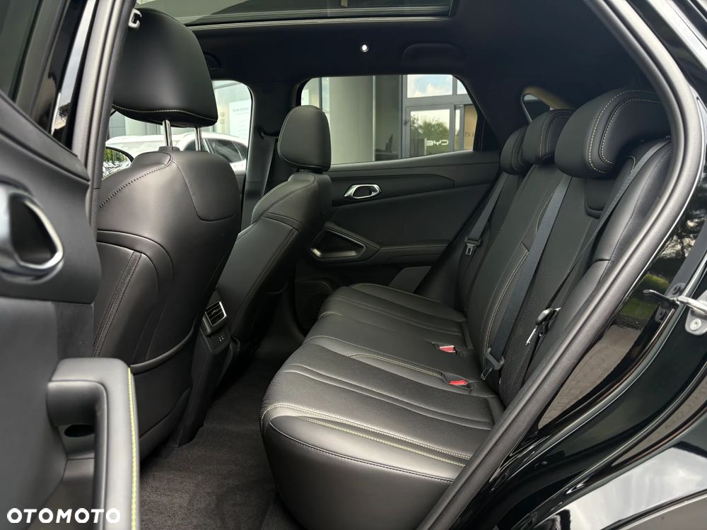 BYD Atto 2 DM-i - 16