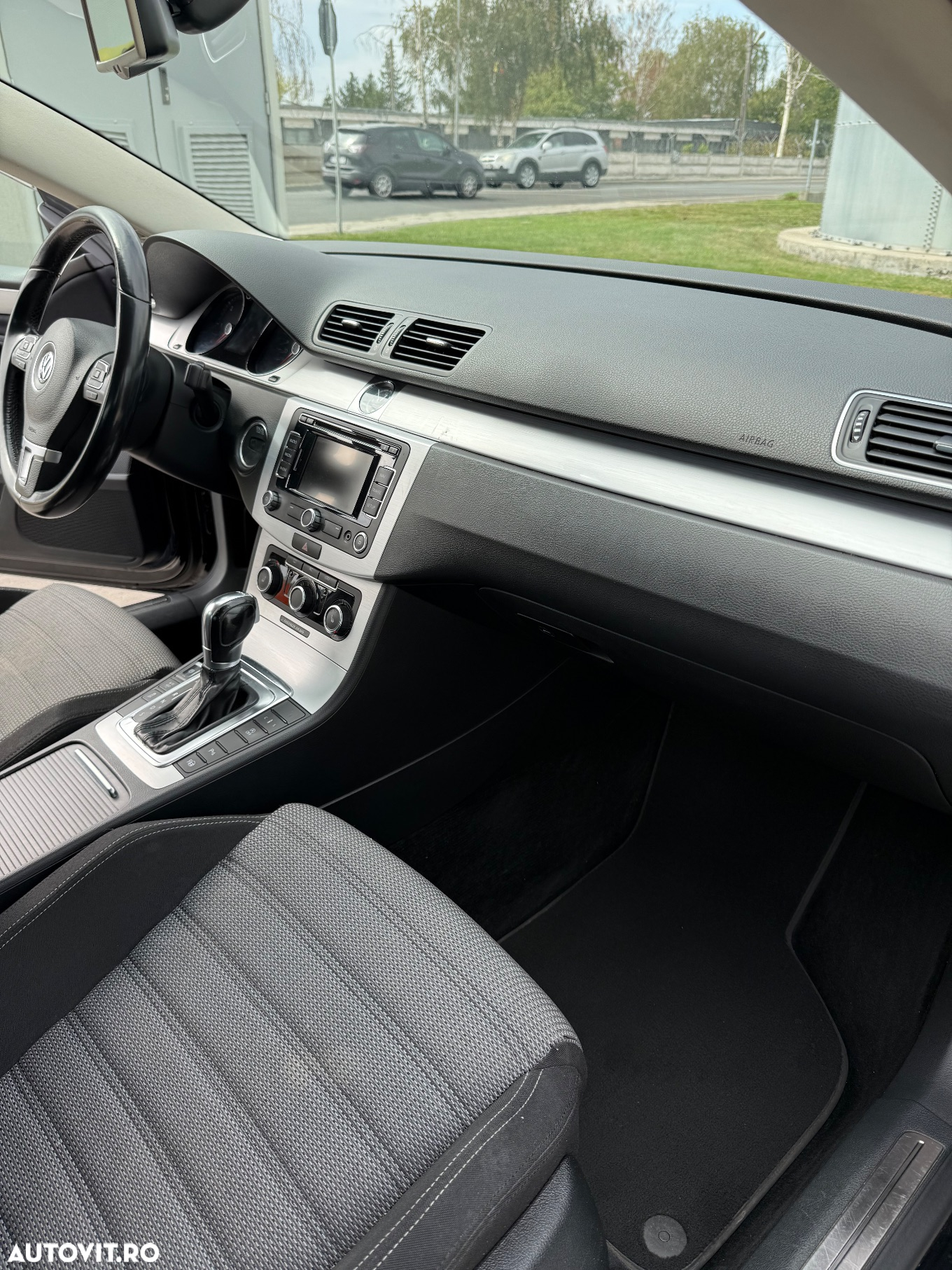 Volkswagen Passat CC 2.0 TDI BlueMotion Technology DSG Exclusive - 16