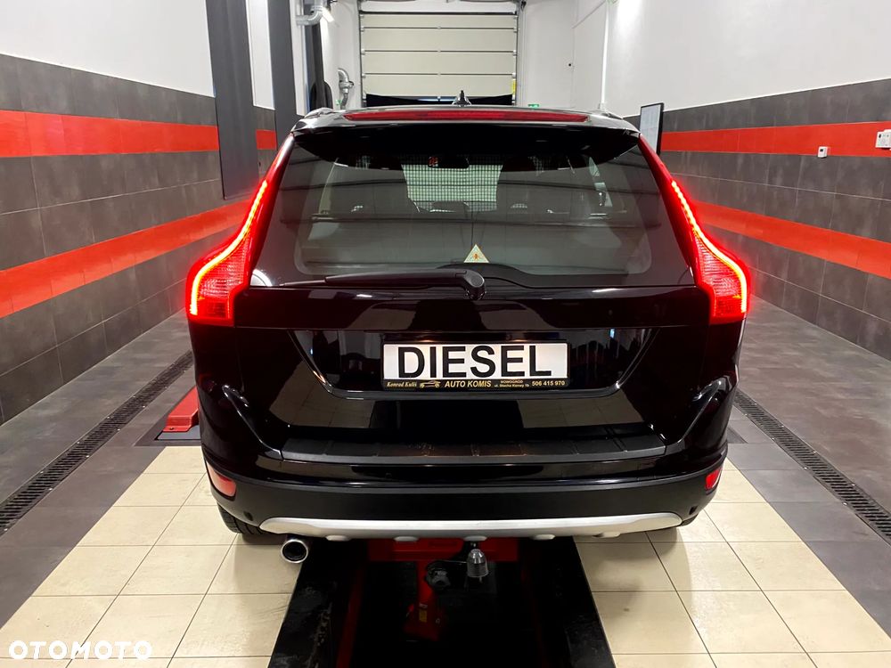 Volvo XC 60 D5 AWD Summum - 10