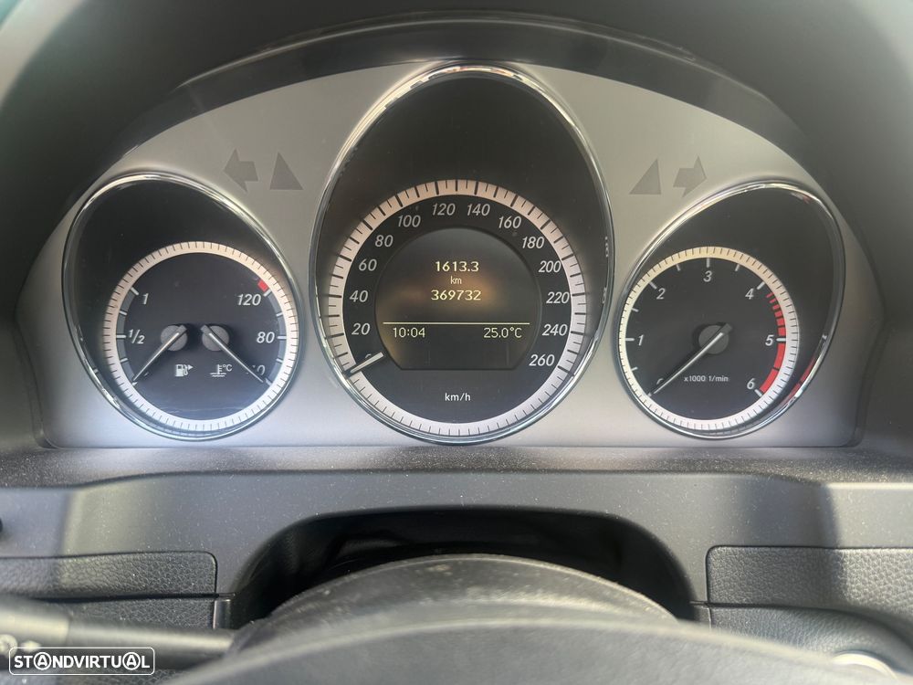Mercedes-Benz C 220 Station CDI DPF BlueEFFICIENCY Avantgarde - 33