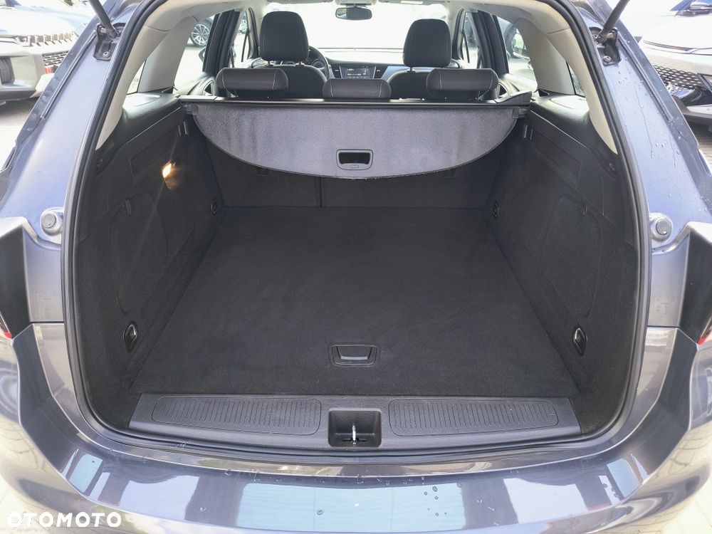 Opel Astra 1.4 T Enjoy S&S - 16
