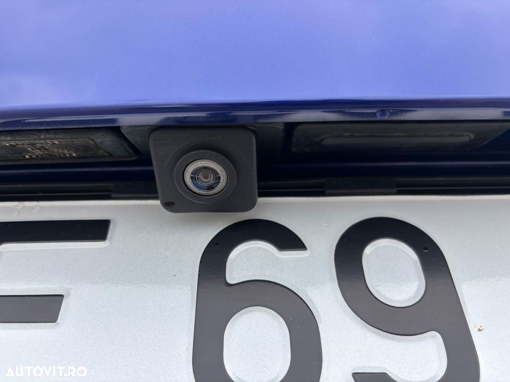 Peugeot 3008 1.6 BlueHDI S&S EAT6 Allure - 17