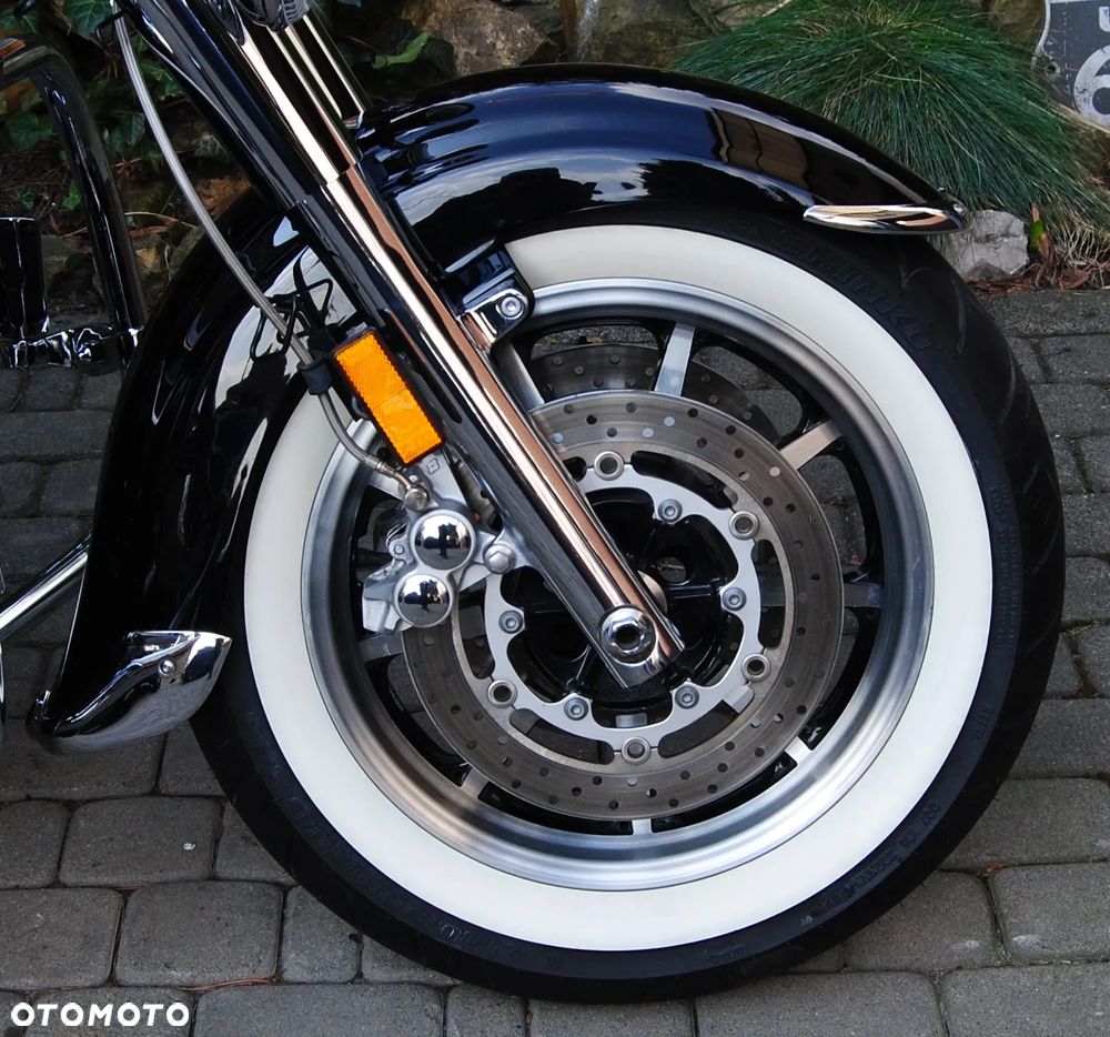 Yamaha Road Star - 9