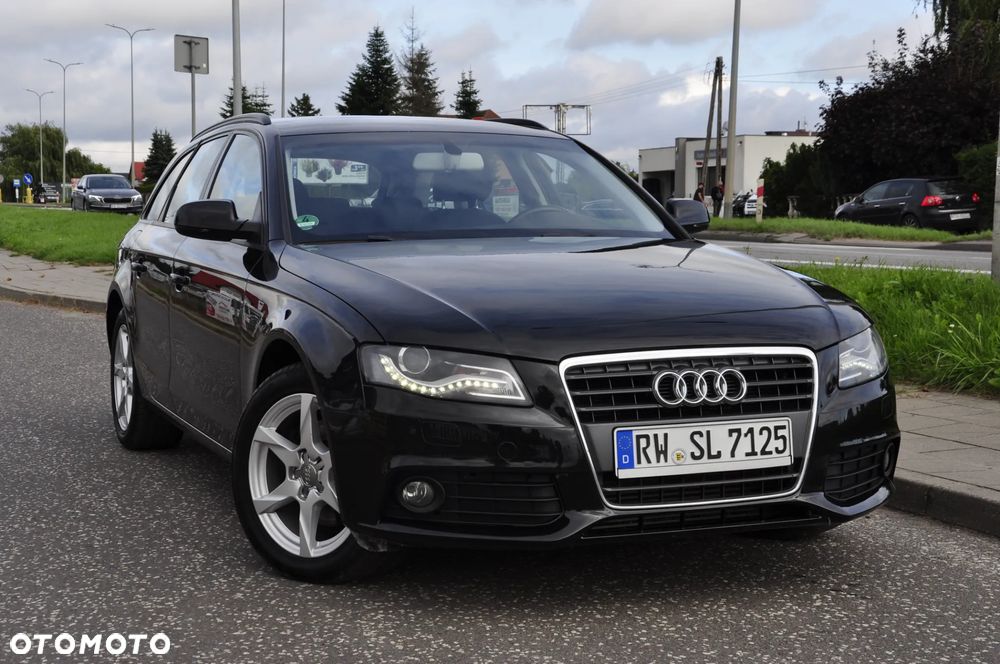 Audi A4 Avant - 8