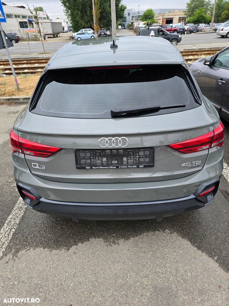 Audi Q3 Sportback 2.0 40 TDI quattro S tronic W3 Basic - 4