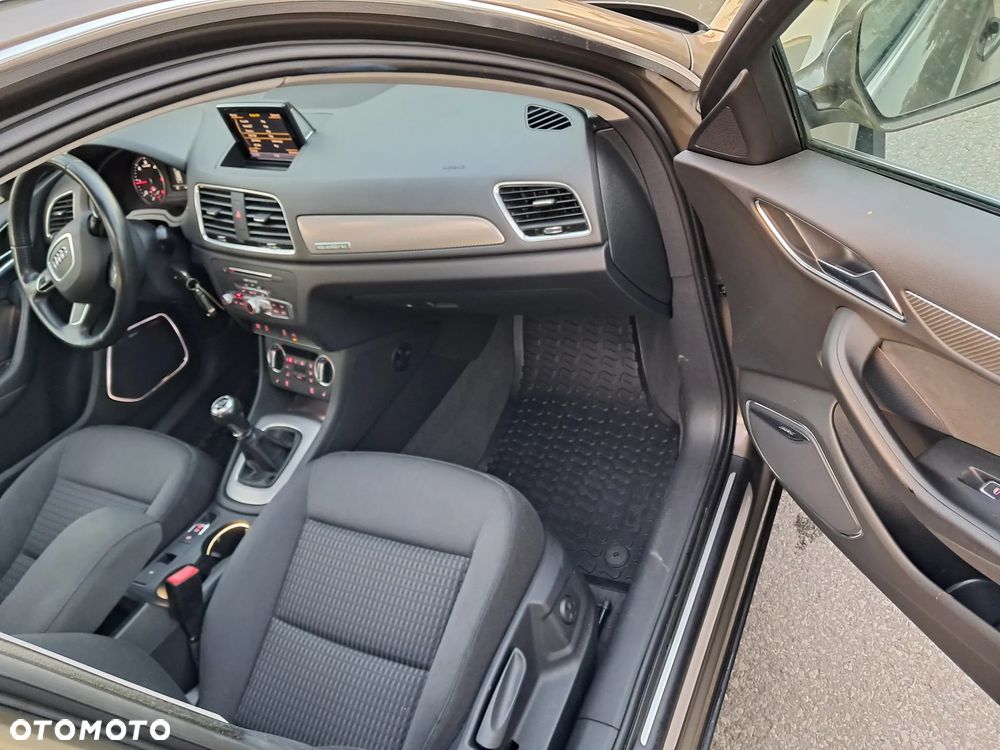 Audi Q3 2.0 TDI design - 18