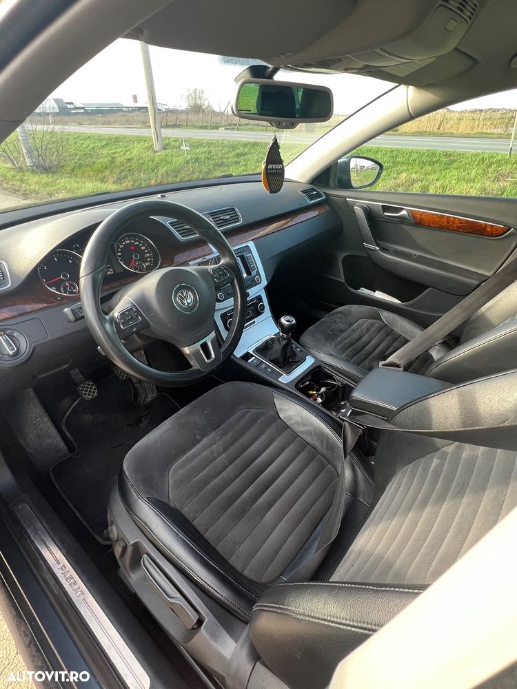 Volkswagen Passat Variant 1.6 TDI BlueMotion Technology Trendline - 6