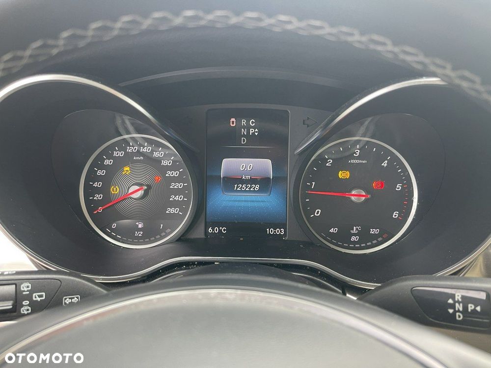 Mercedes-Benz Klasa V 300 d lang 4Matic 9G-TRONIC Exclusive Edition - 7