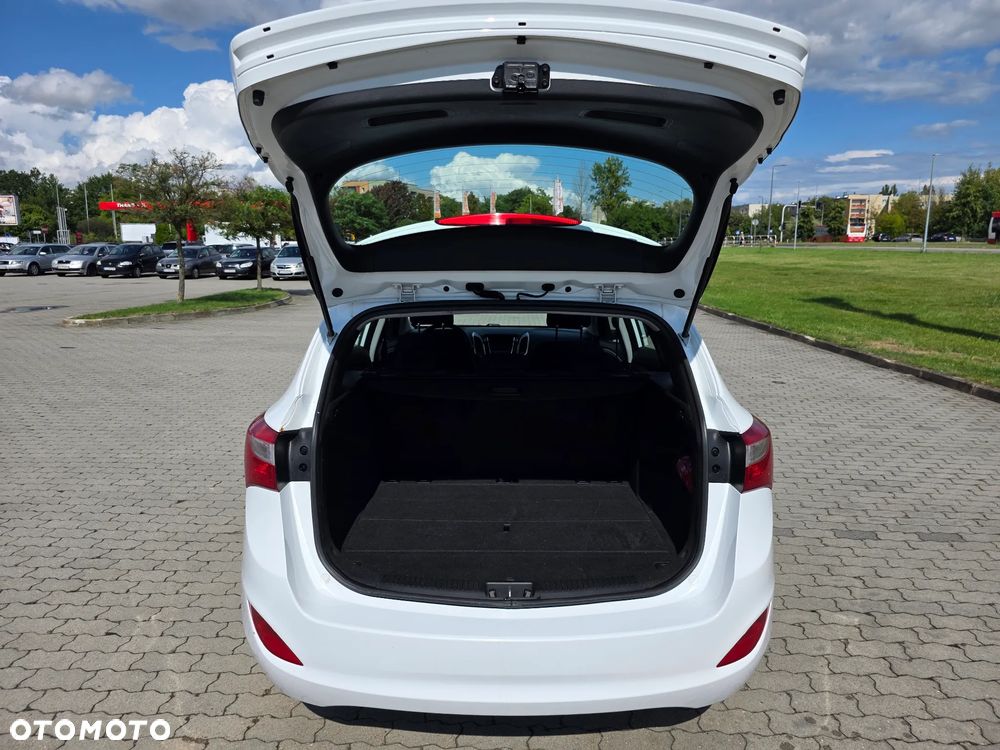 Hyundai i30 1.6 CRDi BlueDrive Classic - 6