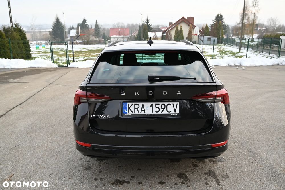 Skoda Octavia 1.5 TSI Selection - 9