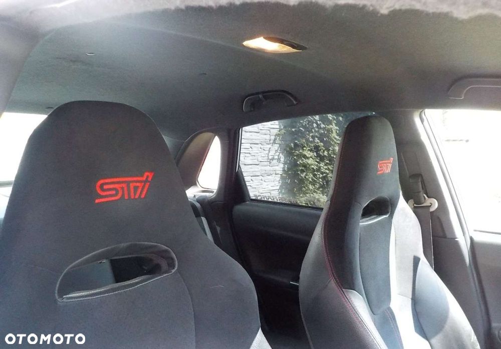 Subaru Impreza - 29