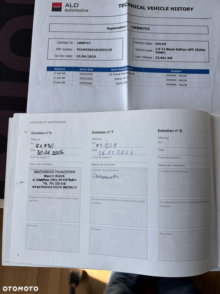 Volvo V40 T2 Momentum - 35