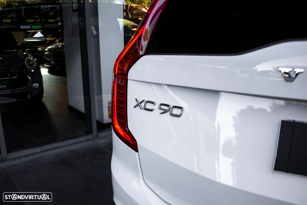 Volvo XC 90 2.0 T8 PHEV Plus Dark AWD - 11