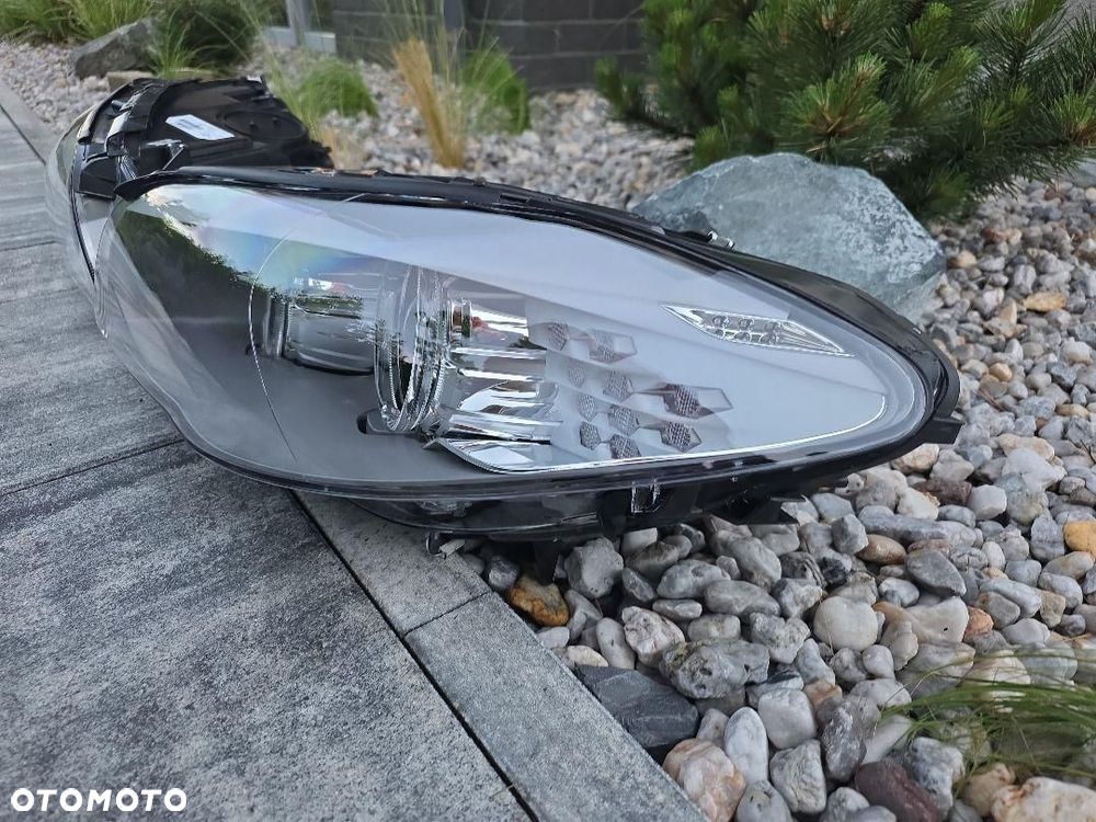 BMW 5 F10 F11 Lampy przód Bi-Xenon Led 7203245-21 7203246-21 - 5