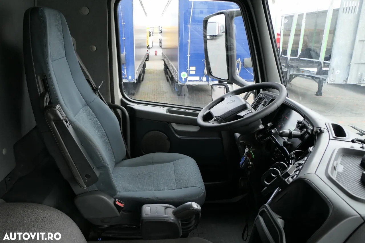 Volvo FH 460 / 8X4 / PLATFORMA + HDS FASSI F455 / 17 M RAZA / CAPACITATE MAX 13,5 T / RADIO CONTROL - 33