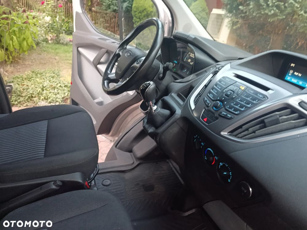 Ford Transit Custom - 34