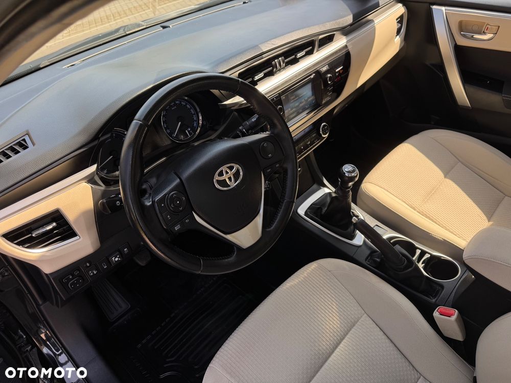 Toyota Corolla 1.6 Active EU6 - 21