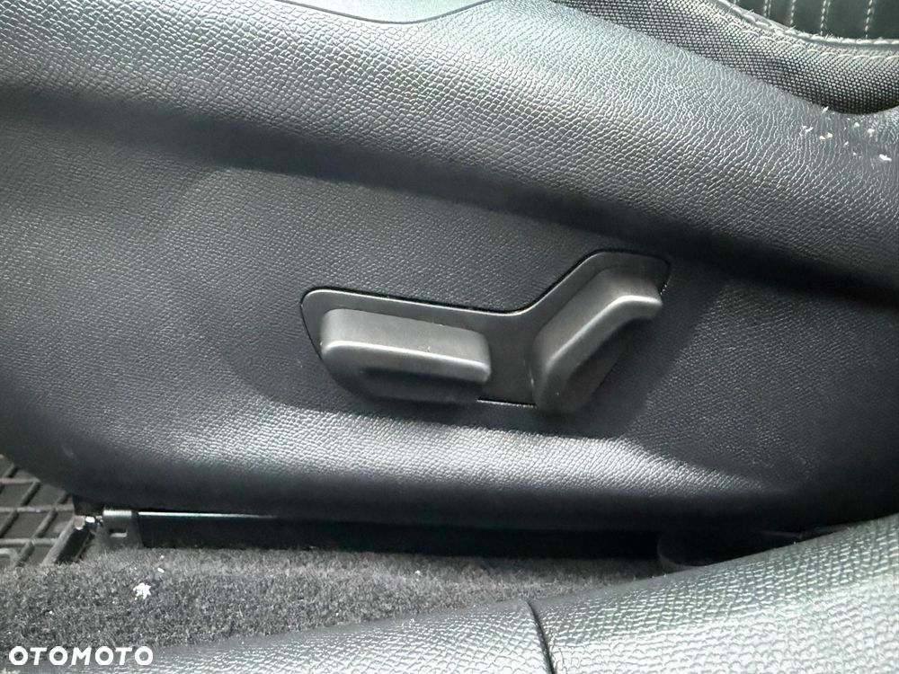 Peugeot 308 BlueHDi FAP 120 EAT6 Stop & Start Allure - 15