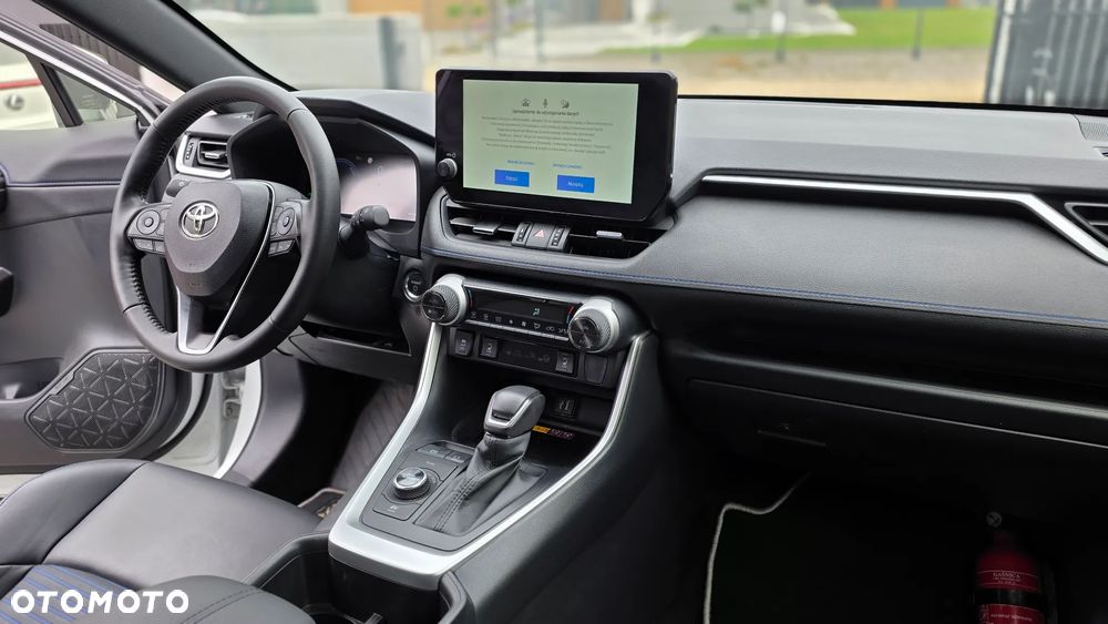 Toyota RAV4 - 25