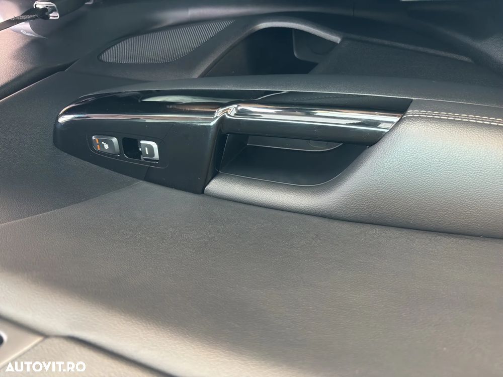 Kia Sportage 2,0 CRDI AWD Aut. Platinum - 23