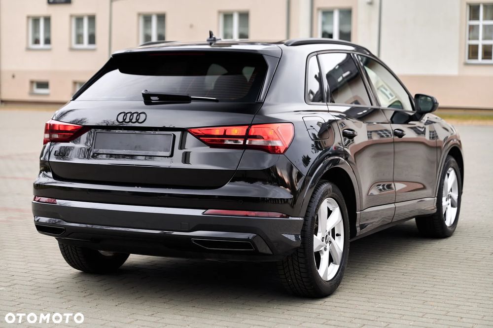 Audi Q3 35 TFSI S tronic - 14