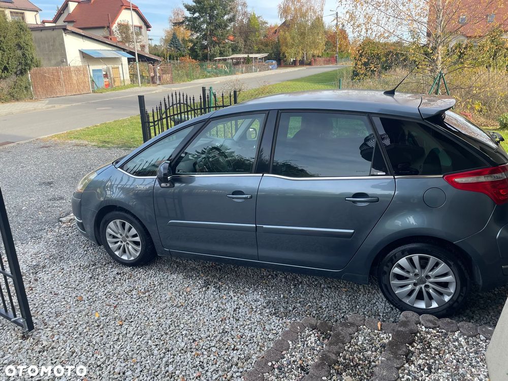 Citroën C4 Picasso 2.0 HDi FAP Exclusive - 10