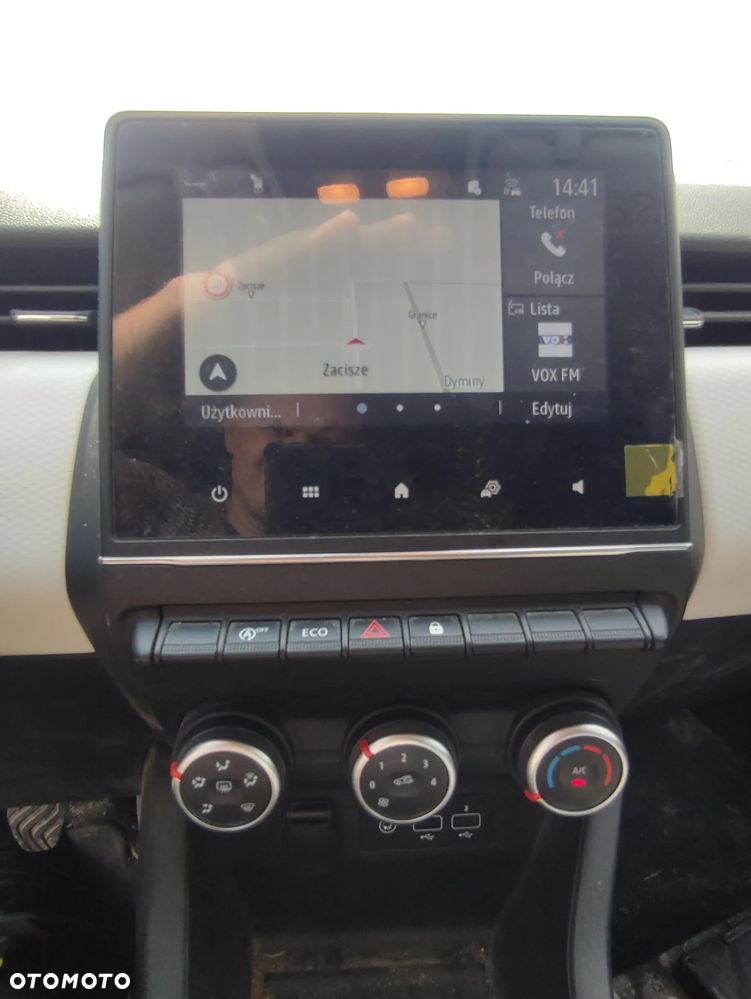 Renault Clio TCe 90 EVOLUTION - 14