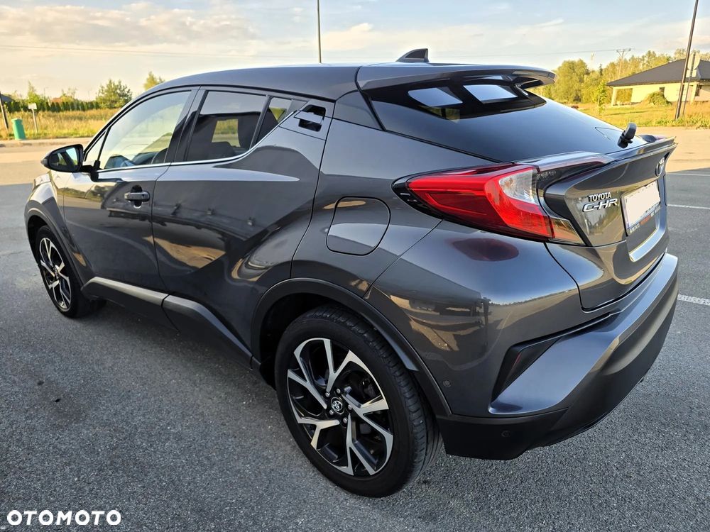 Toyota C-HR 1.2 T Dynamic - 33