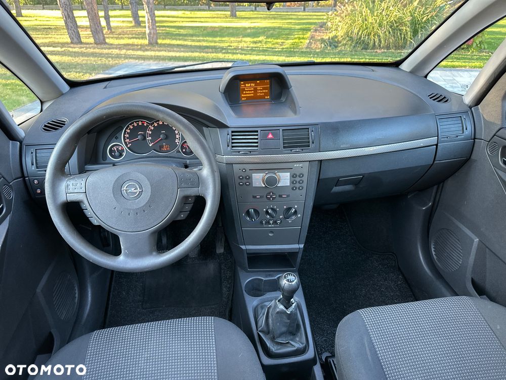 Opel Meriva - 10