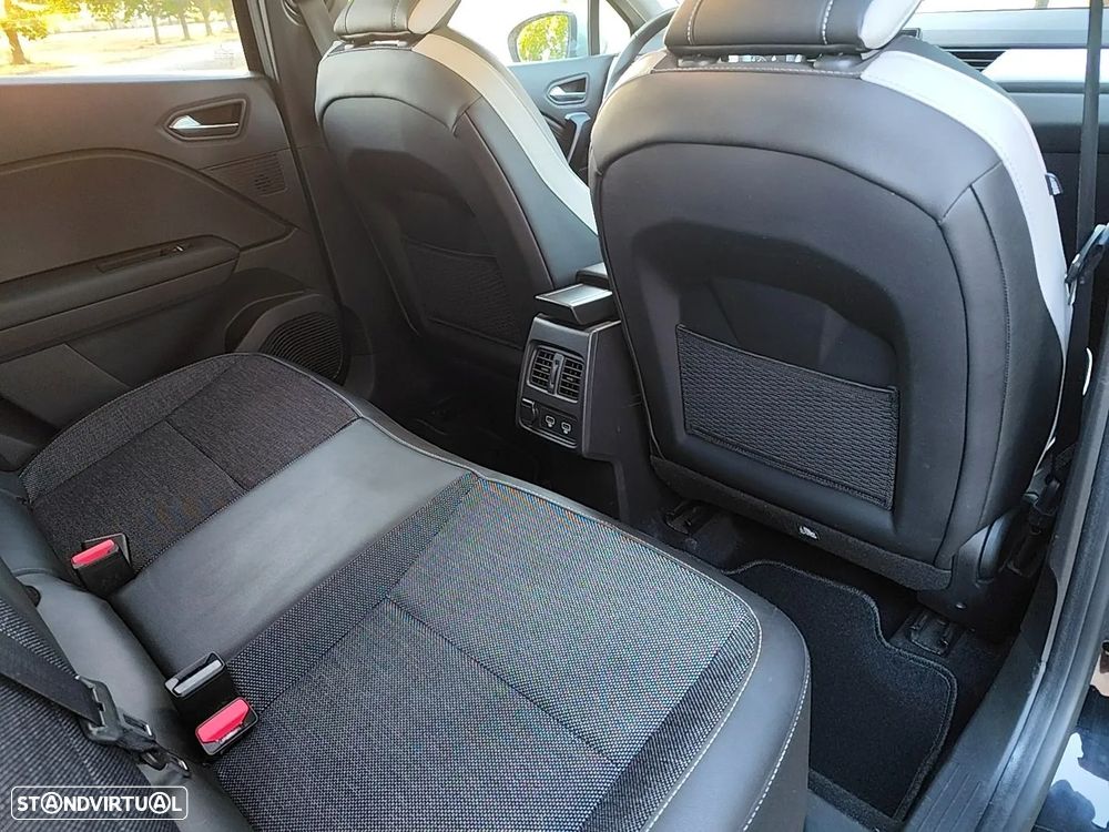 Renault Captur 1.0 TCe Techno - 27