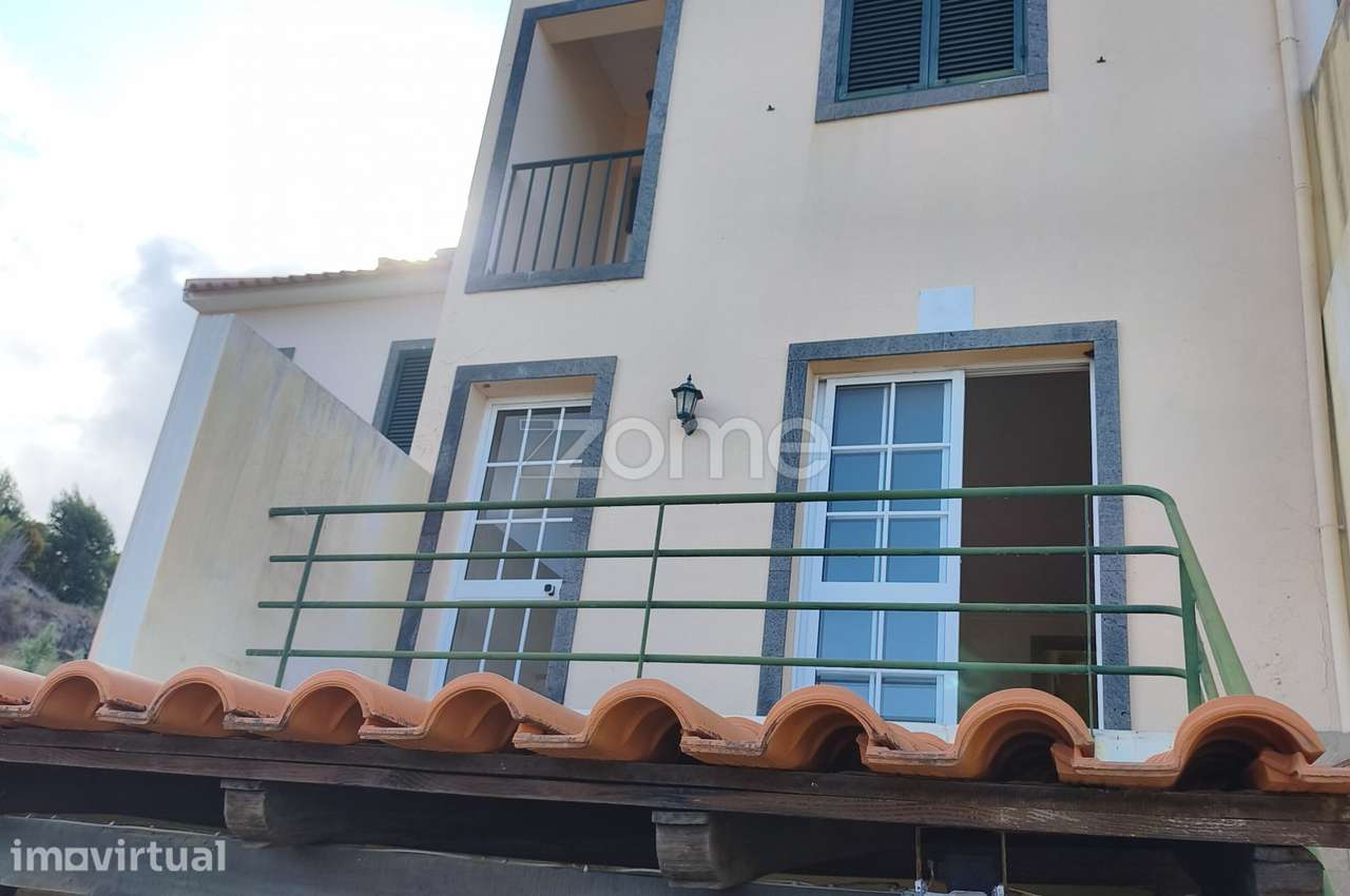 MORADIA COM VISTA MAR DEFINITIVA | 95 M² DE LOGRADOURO | GAULA