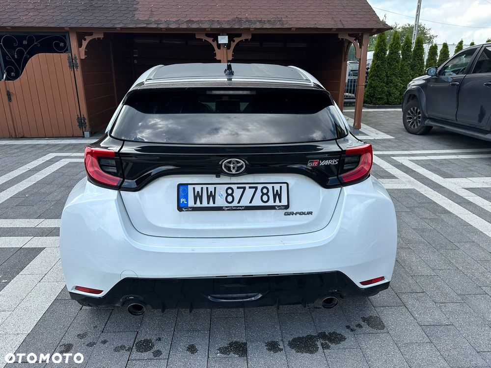 Toyota Yaris - 6