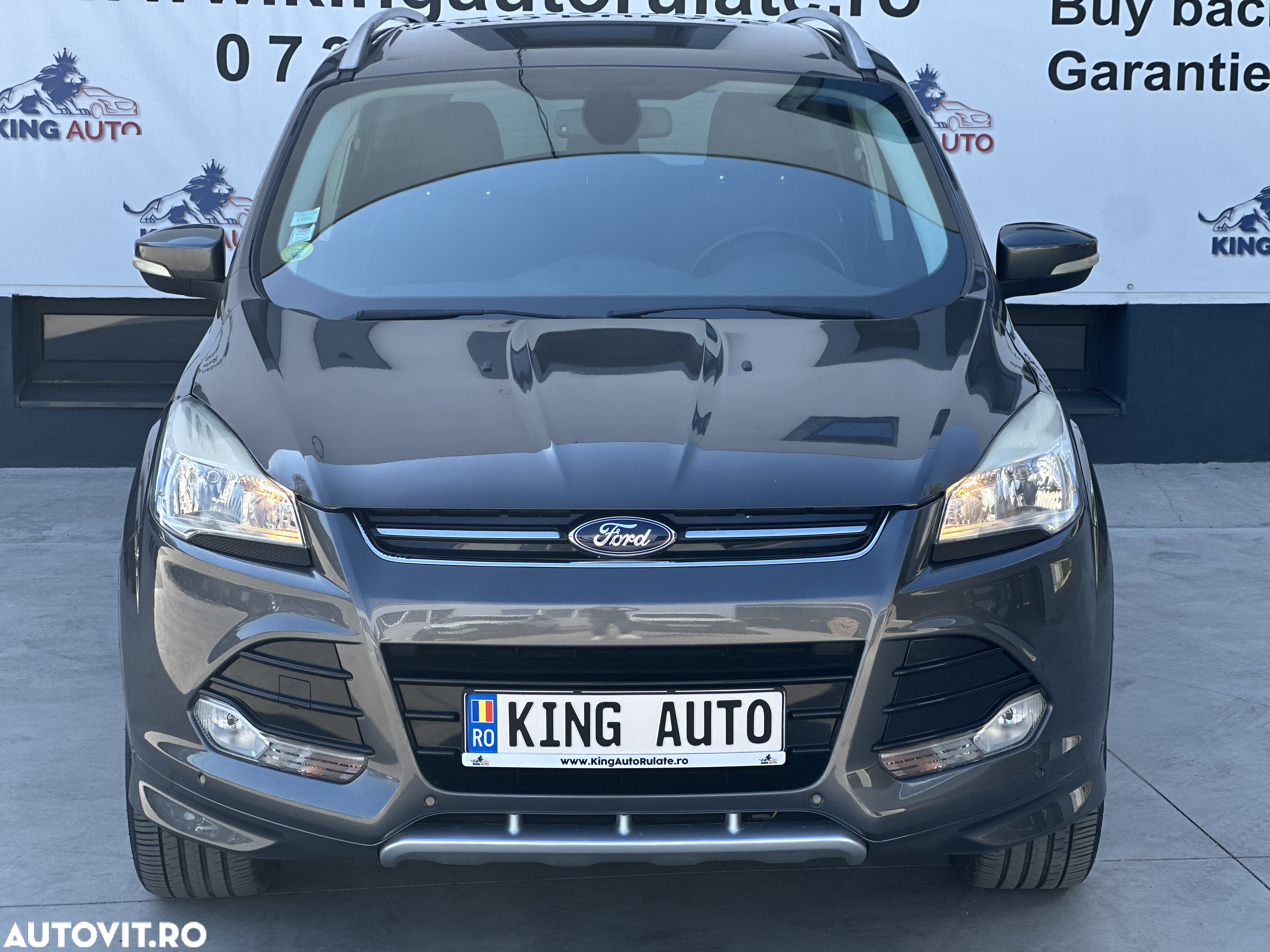 Ford Kuga 2.0 TDCi 4x4 Aut. Business Edition - 4