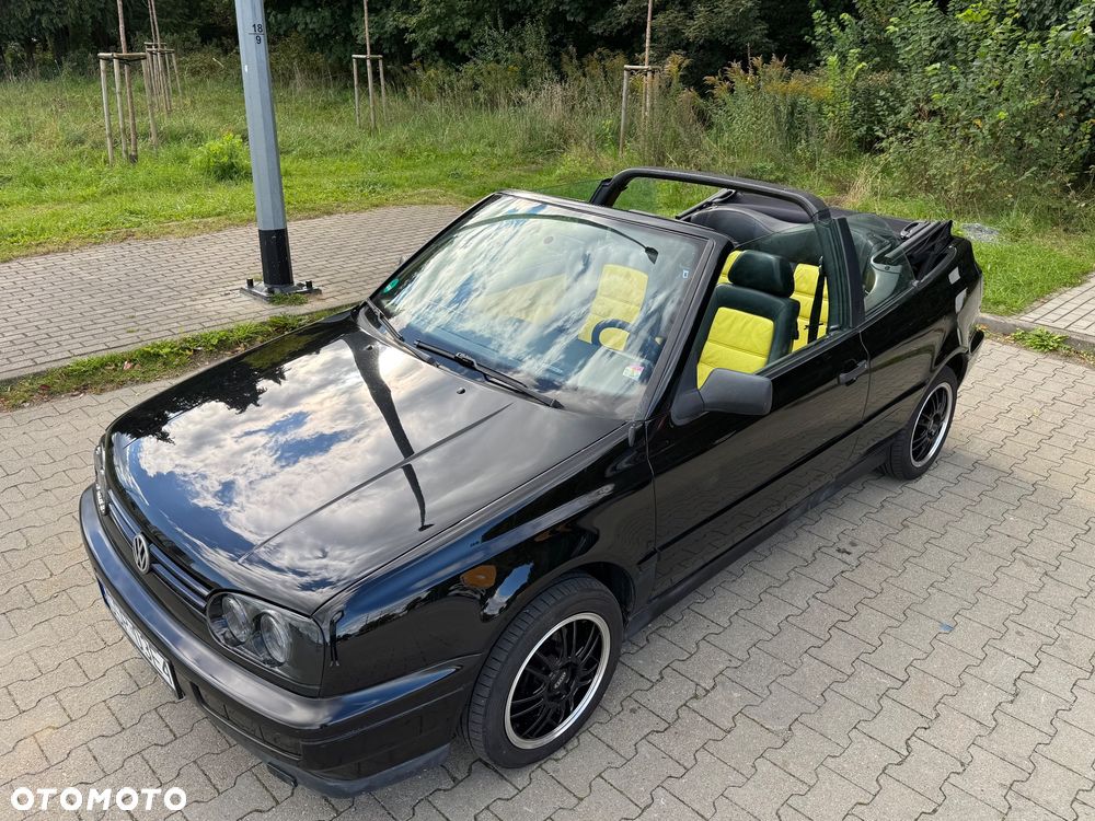 Volkswagen Golf - 18