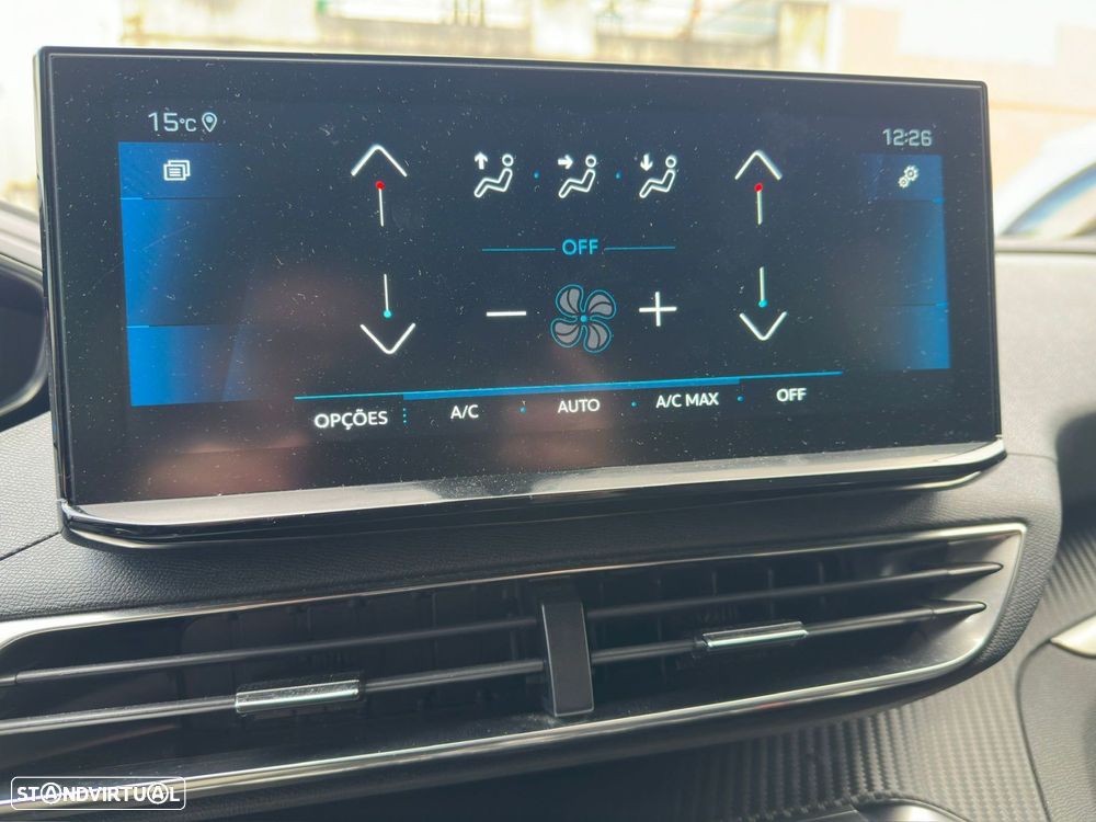 Peugeot 5008 1.2 Hybrid Allure Pack e-DCS6 - 19