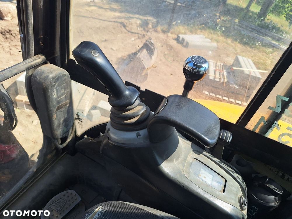 JCB 8030 Zts - 16