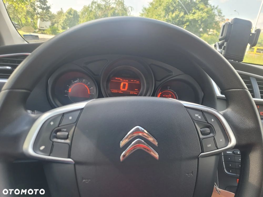 Citroën C4 HDi 90 Tendance - 33