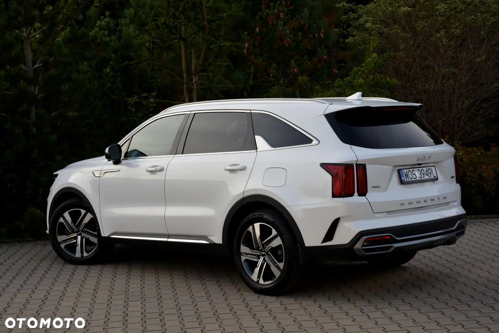 Kia Sorento - 4