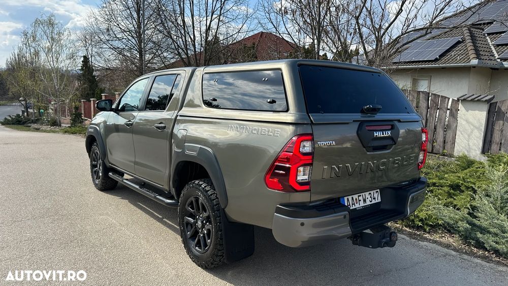 Toyota Hilux 2.8D 204CP 4x4 Double Cab AT Invincible Color Edition - 6