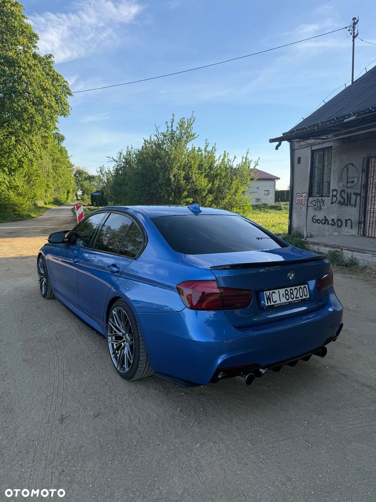 BMW Seria 3 320d M Sport - 4