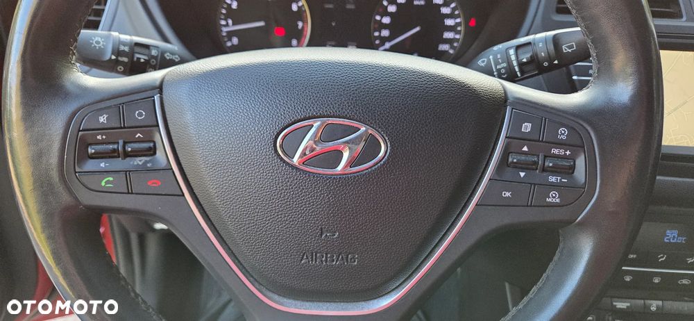 Hyundai i20 1.4 Premium - 35