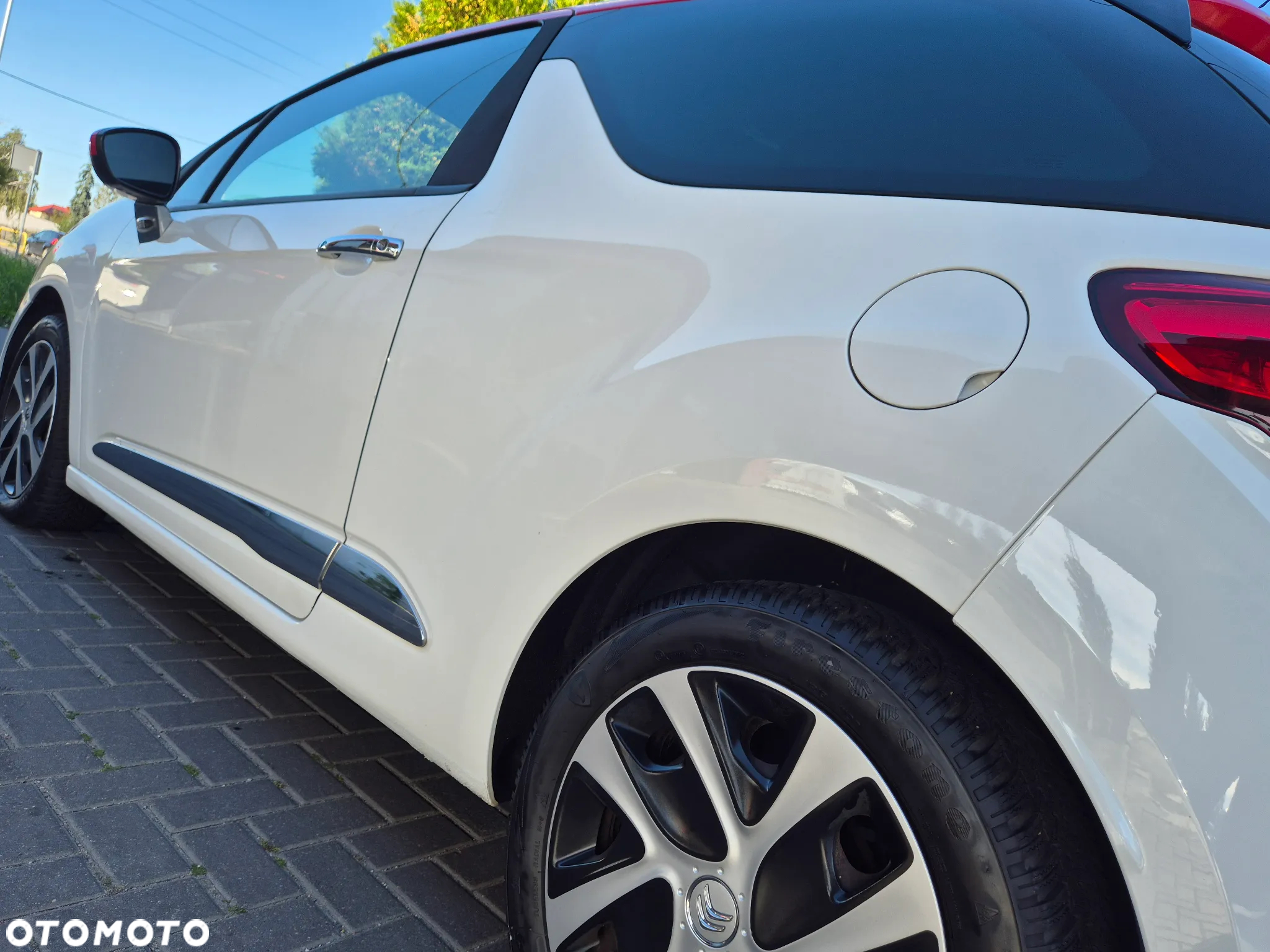 Citroën DS3 1.6 HDi SoChic - 26