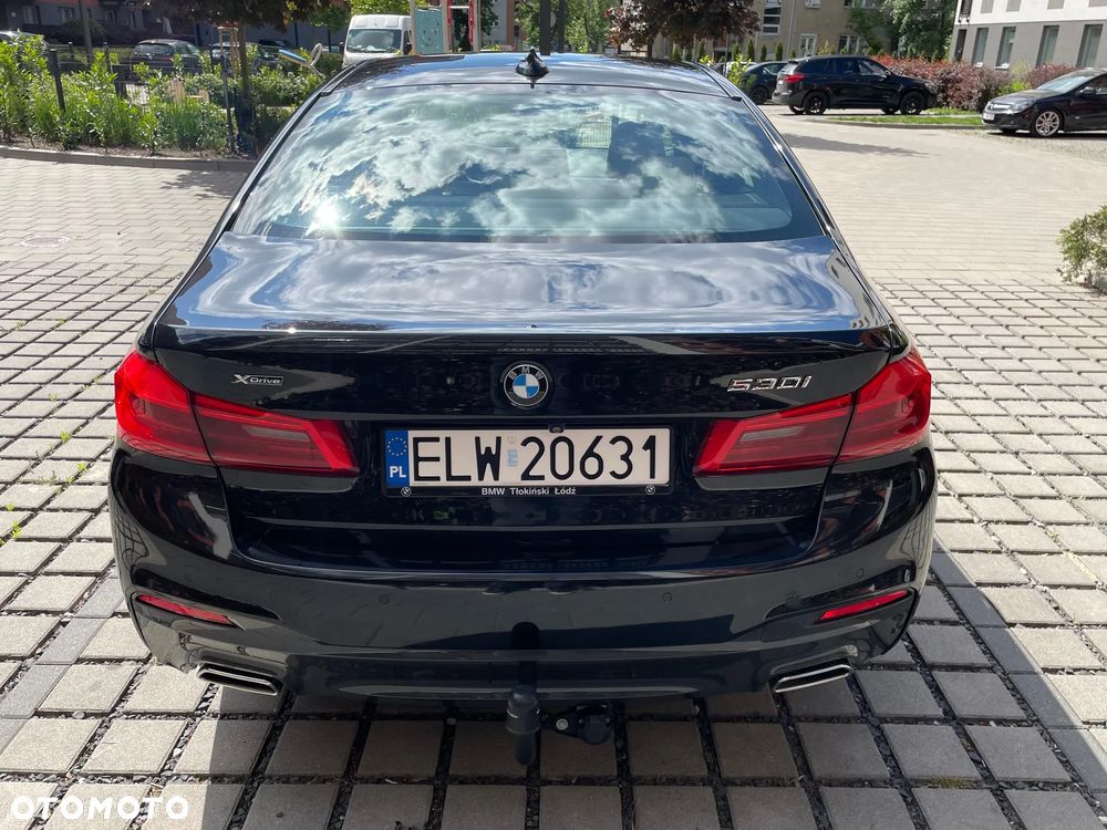 BMW Seria 5 530i xDrive M Sport sport - 9