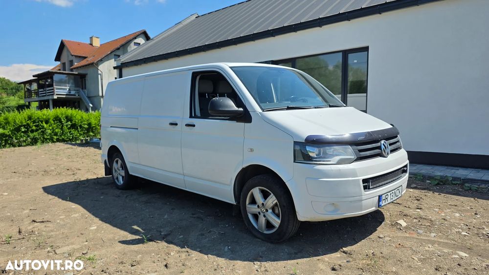 Volkswagen Transporter - 1