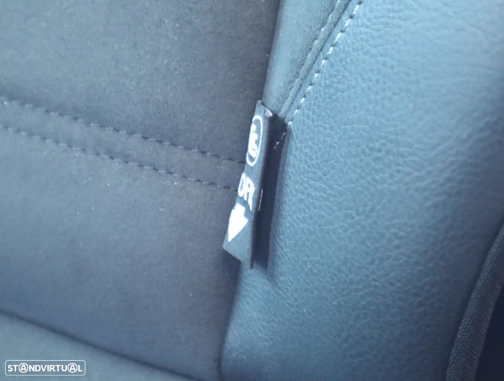 Citroën DS5 1.6 BlueHDi So Chic - 25