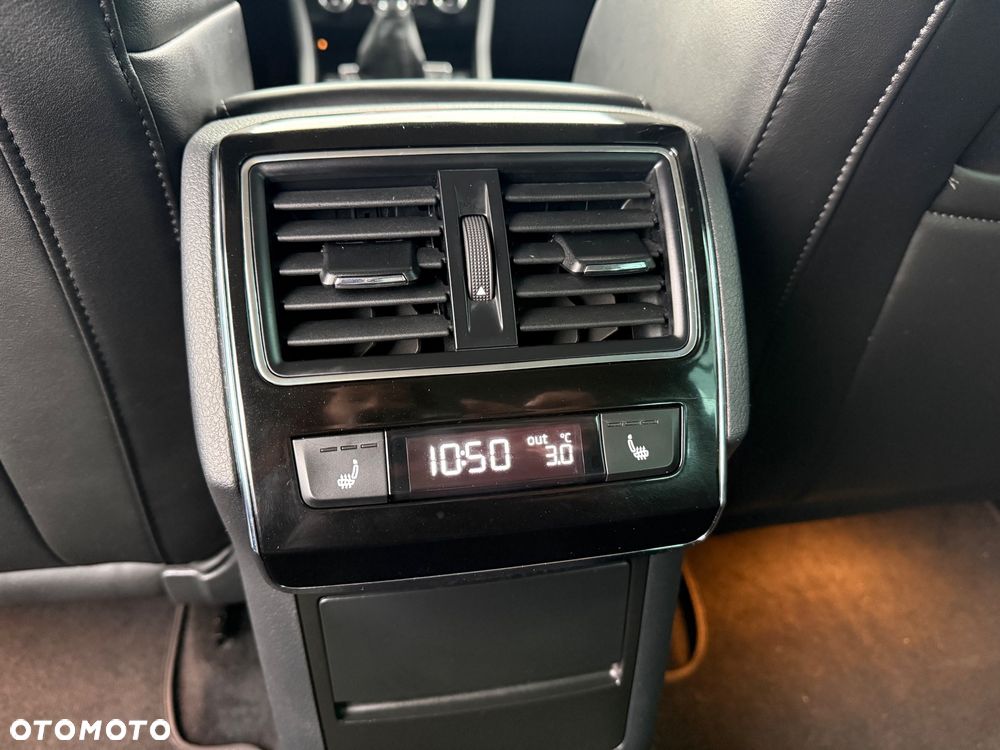 Skoda Superb 2.0 TDI Ambition - 23