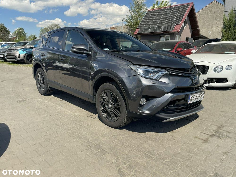 Toyota RAV4 - 2