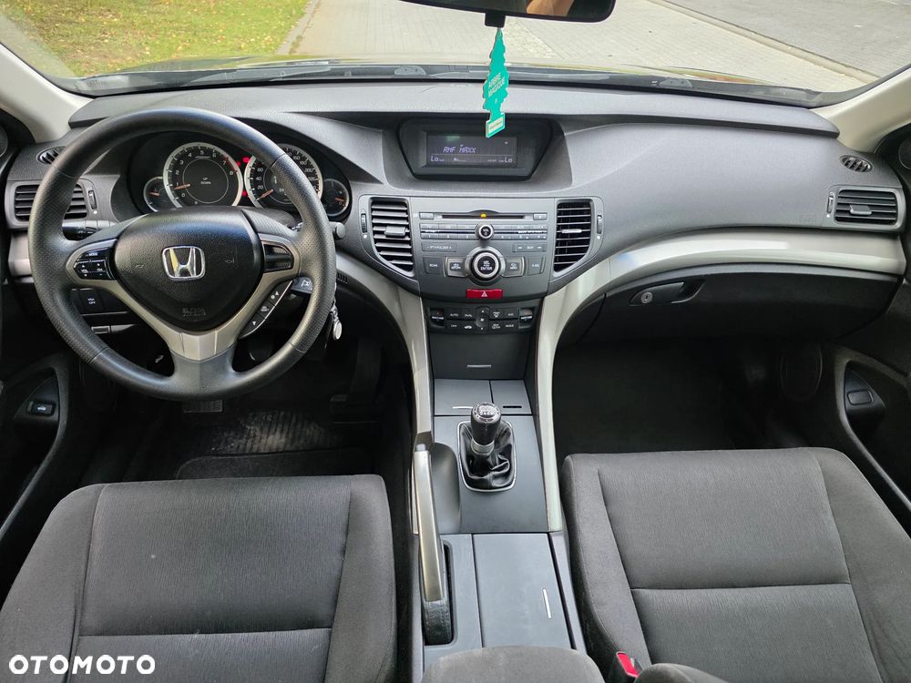 Honda Accord 2.0 Elegance - 35