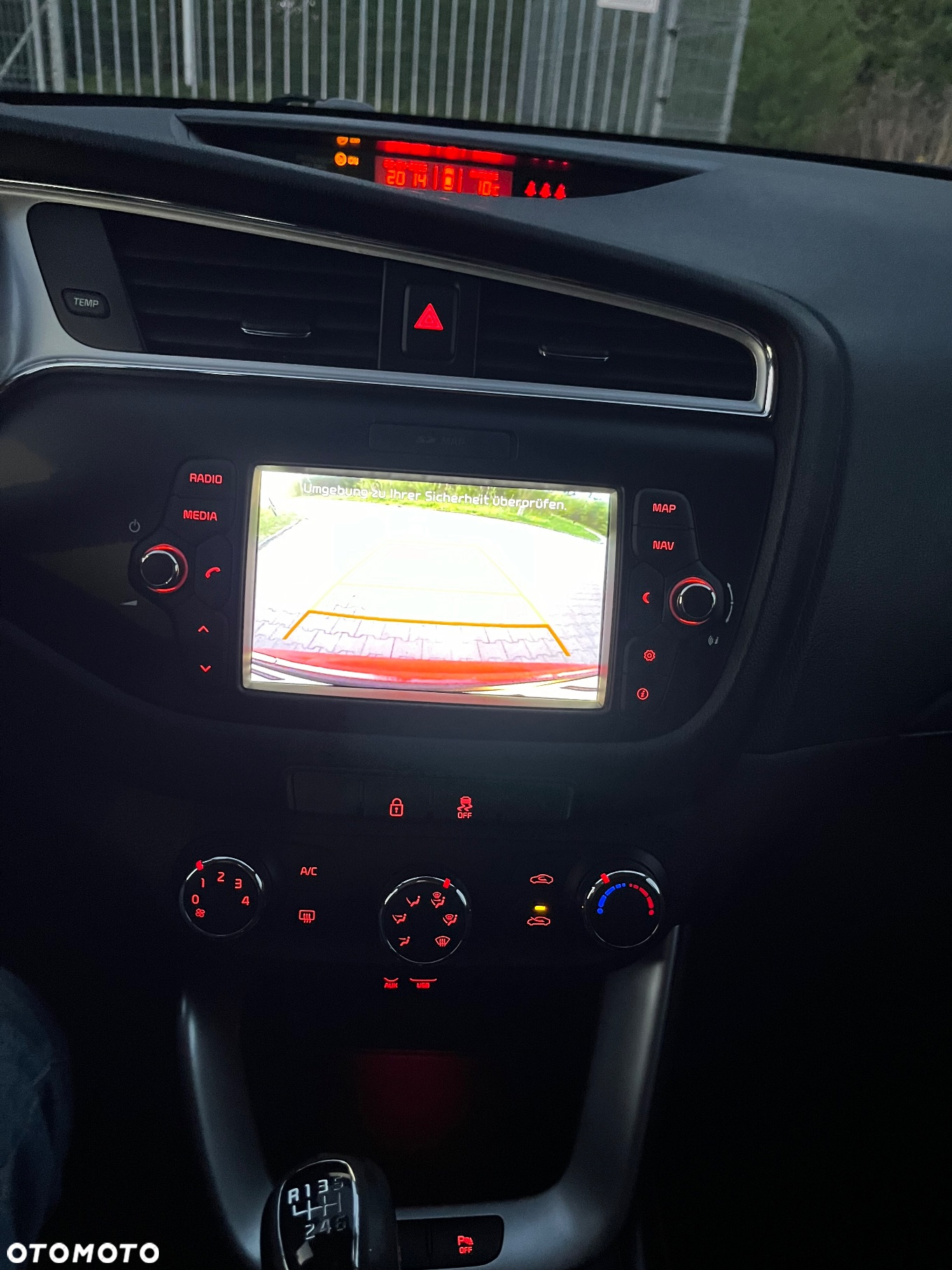 Kia Ceed 1.6 GDI SW Dream Team Edition - 25
